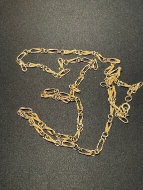 Vintage Gold Tone 28in Textured Design Necklace